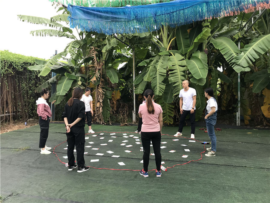 抓牌